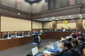 Eks anggota DPR RI dari Fraksi PDI-P, Riezky Aprilia saat diperiksa sebagai saksi dugaan suap pengurusan PAW DPR RI Harun Masiku dengan terdakwa Hasto Keistiyanto di Pengadilan Tipikor Jakarta Pusat,