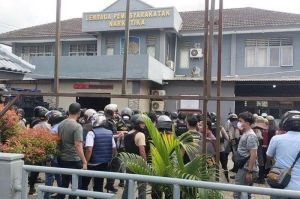 Kericuhan terjadi di Lapas Narkotika Kelas IIA Muara Beliti di Kabupaten Musi Rawas, Kamis (8/5/2025) pagi atau sekira pukul 10.00 Wib. (Sripoku.com/Eko Mustiawan)