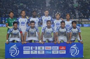 PSIS Semarang dipastikan degradasi di pekan ke-32 Liga 1 2024-2025 usai alami kekalahan oleh PSS Sleman serta kompetitor yang terhindar dari kekalahan.(KOMPAS.com/ADIL NURSALAM)