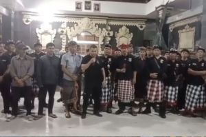 Tangkapan layar video salah seorang pengurus DPC GRIB Jaya Tabanan usai pertemuan di Balai Banjar Sanggulan, Desa Banjar Anyar, Kecamatan Kediri, Kabupaten Tabanan, Provinsi Bali.