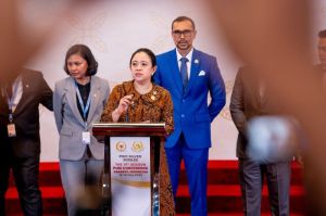 Ketua DPR RI Puan Maharani dalam penutupan Konferensi ke-19 PUIC yang digelar di Ruang Paripurna Gedung Nusantara DPR, Senayan, Jakarta, Kamis (15/5/2025). (DOK. Humas DPR RI)