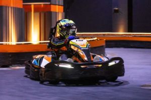 2 pebalap Barcode Gokart(Barcode Gokart)