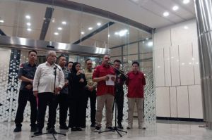 Direktur Penyidikan Jampidsus Abdul Qohar saat konferensi pers di Gedung Bundar Jampidsus, Kejaksaan Agung, Jakarta, Rabu (21/5/2025)()