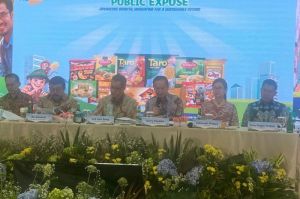Publix Expose PT FKS Food Sejahtera Tbk, Jumat (23/5/2025).(KOMPAS.com/ AGUSTINUS RANGGA RESPATI)