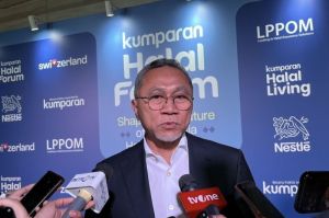 Menteri Koordinator Bidang Pangan Zulkifli Hasan alias Zulhas dalam acara Kumparan Halal Forum di Jakarta Selatan, Selasa (27/5/2025).(KOMPAS.com/NIRMALA MAULANA)