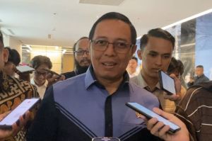 Kepala Kantor Komunikasi Kepresidenan atau Presidential Communication Office (PCO) Hasan Nasbi saat ditemui dalam agenda Public Hearing di Jakarta Pusat, Rabu (28/5/2025).(KOMPAS.com/FIRDA JANATI)