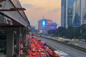 Jalan Letjen MT Haryono Arah Stasiun Cawang Macet Parah(KOMPAS.com/Lidia Pratama Febrian )
