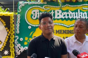 Adik mendiang Argo Ericko Achfandi (19), Keefa Satria Achfandi (17), saat ditemui di Kalibaru, Cilodong, Kota Depok, Sabtu (31/5/2025).(KOMPAS.com/BAHARUDIN AL FARISI)