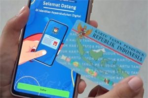 layar ponsel menampilkan tampilan KTP digital dari aplikasi IKD Dukcapil