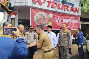 Warung Ayam Goreng Widuran Terancam Tutup Permanen