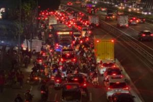 Jakarta Macet Parah, Penumpang Kaget Tarif Ojol Sampai Rp200 Ribu