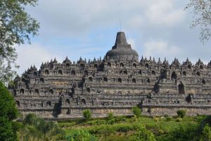 Bukan Hanya Untuk Macron, Stairlift di Borobudur Diharap Permudah Ibadah Masyarakat
