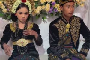 Viral! Sepasang Anak SMP di Lombok Sudah Menikah