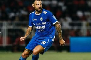 Tyronne del Pino Jadi Pemain Terbaik di Liga 1 2024-2025