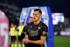 Jay Idez Gagal Selamatkan Venezia dari Jurang Degradasi