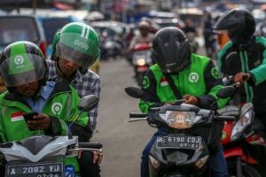 ASN Jakarta Wajib Naik Transportasi Umum Tiap Rabu, Ojol Panen Orderan