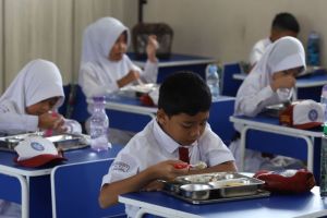 DPR Temukan Masalah Serius dalam Pelaksanaan Program Makan Bergizi Gratis di NTB
