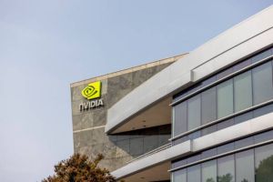 CEO Nvidia Kritik Pedas Aturan Ekspor Chip AS ke China, Apa Dampaknya bagi Industri AI Global?