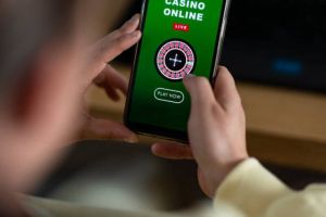 Judi Online Makin Licin: Sindikat Manfaatkan Dompet Digital dan Agregator, Polisi Ungkap Rp 359 Triliun Perputaran Dana!