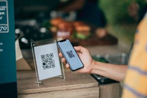 Bahaya Tersembunyi di Balik QR Code: Waspadai Penipuan Quishing yang Bisa Menguras Rekening Anda!