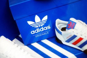 Harga Adidas Bakal Naik di Amerika! Apa Penyebabnya dan Bagaimana Dampaknya ke Konsumen Global?