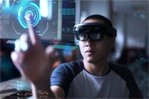 kacamata augmented reality menampilkan antarmuka digital transparan di lingkungan nyata