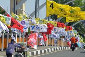 koalisi politik Indonesia yang membingungkan dan cair menjelang pemilu