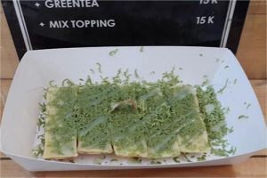kue pancong dengan topping truffle dan matcha yang menggoda selera