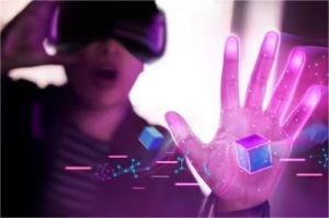 pengguna headset VR tenggelam dalam dunia metaverse dengan latar dunia nyata yang kabur