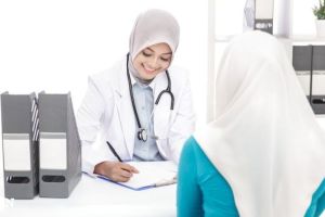 Strategi Mutasi Dokter oleh Kemenkes untuk Menciptakan Lingkungan Kerja yang Sehat
