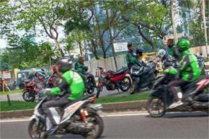 ojol dan kurir terdampak perluasan ganjil-genap di Jakarta
