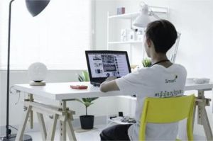 pasar perangkat teknologi meningkat karena tren Work From Home