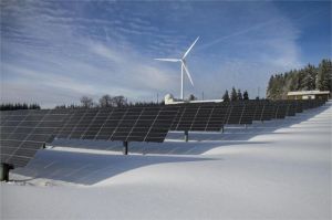 pembangkit listrik tenaga surya dan angin sebagai solusi energi masa depan
