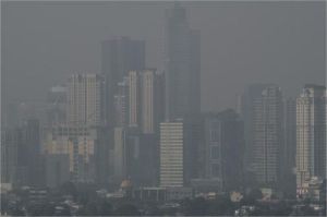 kota besar diselimuti kabut asap polusi udara