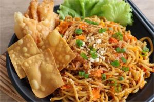 mie pedas ekstrem dan bahaya bagi kesehatan lambung