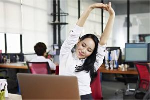 kebugaran saat bekerja di kantor
