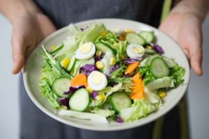 Bagaimana membedakan makanan “sehat” dan “label sehat”?