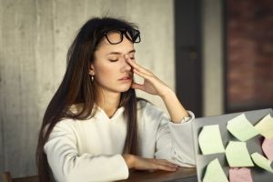 Apakah kurang tidur bisa memengaruhi mood?