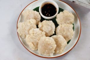 Apa resep cireng bumbu rujak yang kenyal dan pedas?