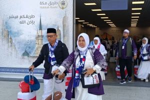 Jemaah Haji yang Sempat Tertahan Akibat Perang Sudah Tiba di Indonesia