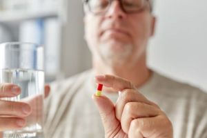 Kamu Harus Tahu Siapa Saja yang Harus Minum Obat Kolesterol?