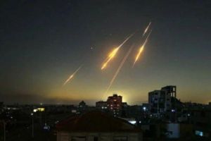 Rudal Iran Terus Bombardir Israel di Akhir Pekan