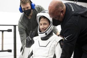 Momen Haji Difoto dari Luar Angkasa: Pesan Menyentuh Astronaut Muslim yang Bikin Dunia Tersentuh