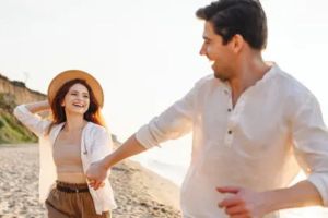 8 Sikap Sederhana yang Bikin Wanita Merasa Dicintai Sepenuh Hati, Menurut Ahli Psikologi