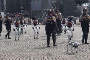 Fungsi Robot Polisi Humanoid yang Tampil di HUT Bhayangkara Hari Ini