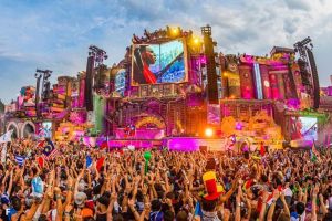 Asal Usul Festival Musik Terbesar di Dunia
