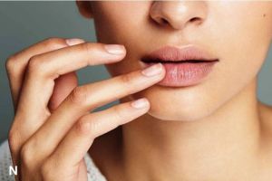 Tips Dari Dokter untuk Mengurangi Pigmentasi Bibir Akibat Penggunaan Lipstik
