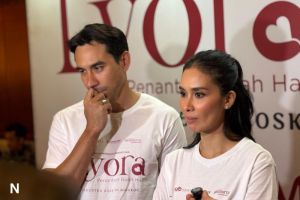 Darius Sinathrya Kumandangkan Adzan Dalam Film “Lyora: Penantian Buah Hati”