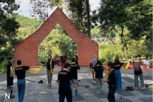 Yoga Nusantara Temukan Harmoni Baru Bersama Musik Sakral Tarawangsa
