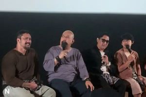Indro Warkop Luruskan, Soundtrack Film “Kang Solah x Nenek Gayung” Bukan “Anggur Merah” tapi “Senyum Membawa Luka”